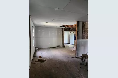 627 Tennessee Street, Gary, IN 46402 - Photo 16