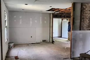 627 Tennessee St, Gary, IN 46402 - Photo 16