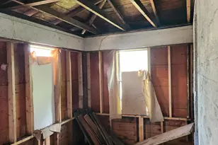 627 Tennessee St, Gary, IN 46402 - Photo 12