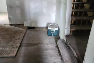 627 Tennessee St, Gary, IN 46402 - Photo 14