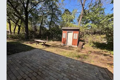 6328 E 3rd Avenue E, Gary, IN 46403 - Photo 10