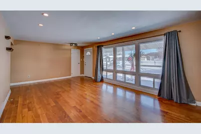12418 White Oak Drive, Crown Point, IN 46307 - Photo 10