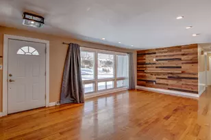 12418 White Oak Dr, Crown Point, IN 46307 - Photo 8