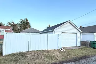 2606 Birch Ave, Whiting, IN 46394 - Photo 18