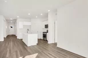 7866 W 106th Pl, Saint John, IN 46373 - Photo 16