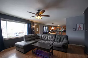 763 Timberline Pkwy, Valparaiso, IN 46385 - Photo 4