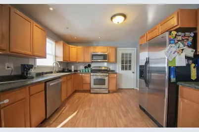 763 Timberline Pkwy, Valparaiso, IN 46385 - Photo 2