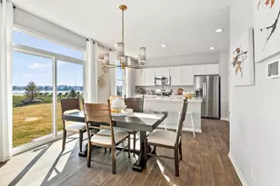 170 Cressmoor Blvd, Hobart, IN 46342 - Photo 10