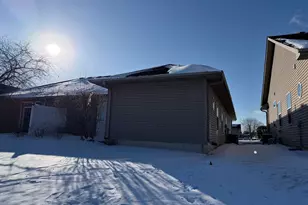 1436 Bohling Pl, Crown Point, IN 46307 - Photo 14