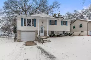 2216 Vermillion St, Lake Station, IN 46405 - Photo 2