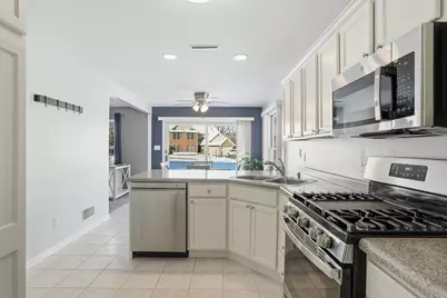 1496 Lakewood Lane, Schererville, IN 46375 - Photo 10