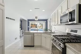 1496 Lakewood Ln, Schererville, IN 46375 - Photo 10