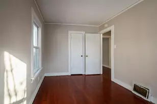 7532 Jefferson Ave, Hammond, IN 46324 - Photo 8