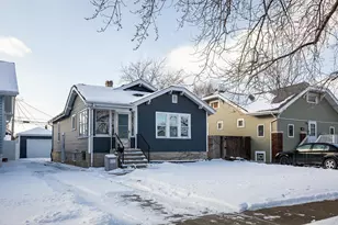 7532 Jefferson Ave, Hammond, IN 46324 - Photo 1