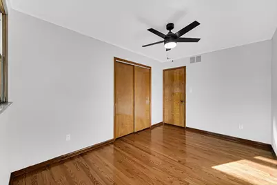 9220 Wildwood Drive, Highland, IN 46322 - Photo 18