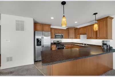 11010 Beacon Court, Saint John, IN 46373 - Photo 4