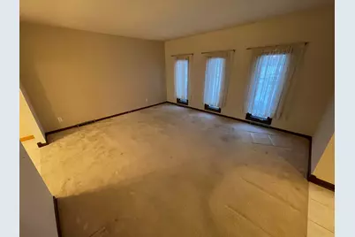 1118 Fran-Lin Pkwy, Munster, IN 46321 - Photo 4