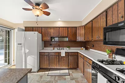 9320 Forrest Drive, Highland, IN 46322 - Photo 14