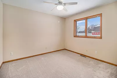 9082 Dallas Place, Crown Point, IN 46307 - Photo 10