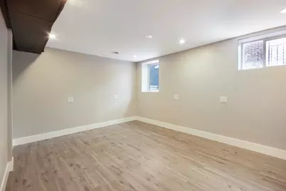 6327 Garfield Avenue, Hammond, IN 46324 - Photo 14