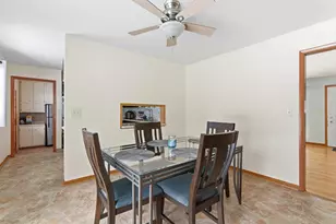 225 Dogwood Dr, Chesterton, IN 46304 - Photo 8