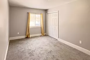 7235 E 1st Ave, Gary, IN 46403 - Photo 4