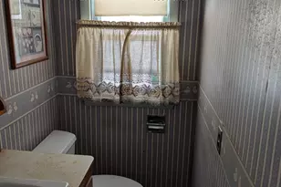 1210 Wabash St, Michigan City, IN 46360 - Photo 14