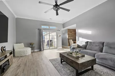 520 Pheasant Run Drive, Hobart, IN 46342 - Photo 6