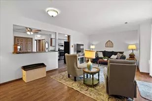 9512 Keilman St, Saint John, IN 46373 - Photo 4