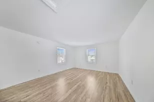 820 Brown St, Valparaiso, IN 46383 - Photo 14