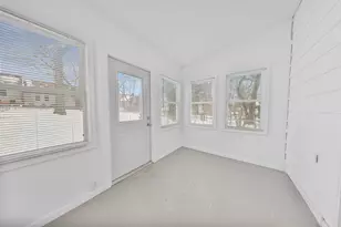 820 Brown St, Valparaiso, IN 46383 - Photo 24