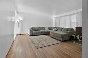 5471 W 78th Ln, Schererville, IN 46375 - Photo 6