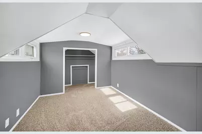 2733 Vermillion Street, Lake Station, IN 46405 - Photo 18