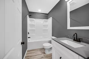 2733 Vermillion St, Lake Station, IN 46405 - Photo 16