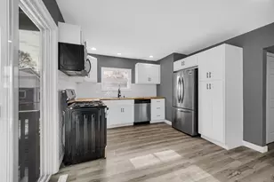 2733 Vermillion St, Lake Station, IN 46405 - Photo 10