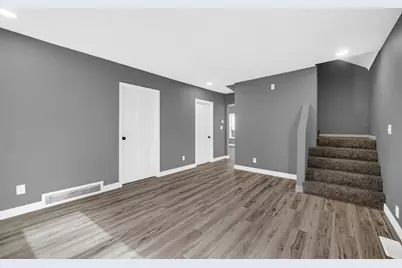 2733 Vermillion Street, Lake Station, IN 46405 - Photo 8