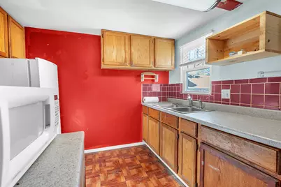 576 Lake Eliza Gateway, Hebron, IN 46341 - Photo 8