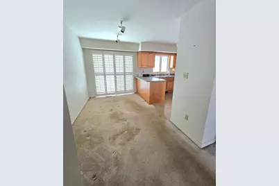 1542 W 93rd Court, Crown Point, IN 46307 - Photo 4