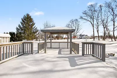 9679 E Oakridge Drive, Saint John, IN 46373 - Photo 30