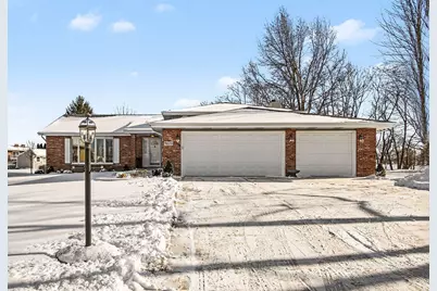 9679 E Oakridge Drive, Saint John, IN 46373 - Photo 2