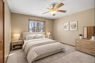 9679 E Oakridge Dr, Saint John, IN 46373 - Photo 16