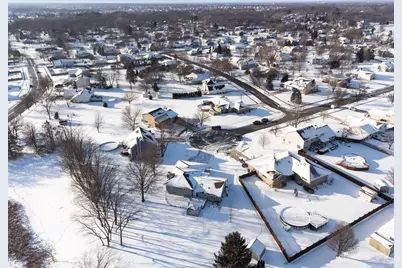 9679 E Oakridge Drive, Saint John, IN 46373 - Photo 32