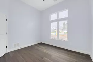 2008 I St, La Porte, IN 46350 - Photo 12