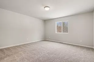 125 Mayfield Dr, Michigan City, IN 46360 - Photo 8