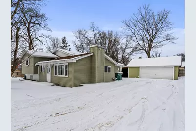 1401 Robin Road, Valparaiso, IN 46383 - Photo 2