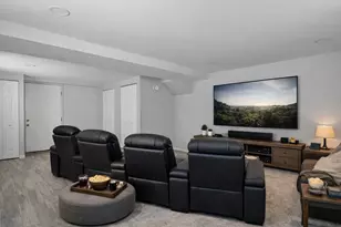 1401 Robin Rd, Valparaiso, IN 46383 - Photo 22