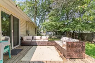 313 Beverly Ct, Michigan City, IN 46360 - Photo 10