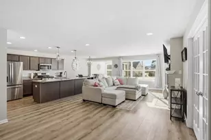 15535 W 101st Ln, Dyer, IN 46311 - Photo 6