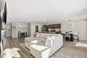 15535 W 101st Ln, Dyer, IN 46311 - Photo 8