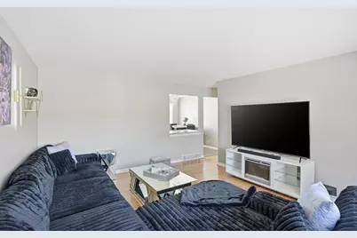 537 E 161st Place, South Holland, IL 60473 - Photo 4